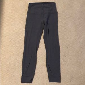 Light grey lululemon leggings